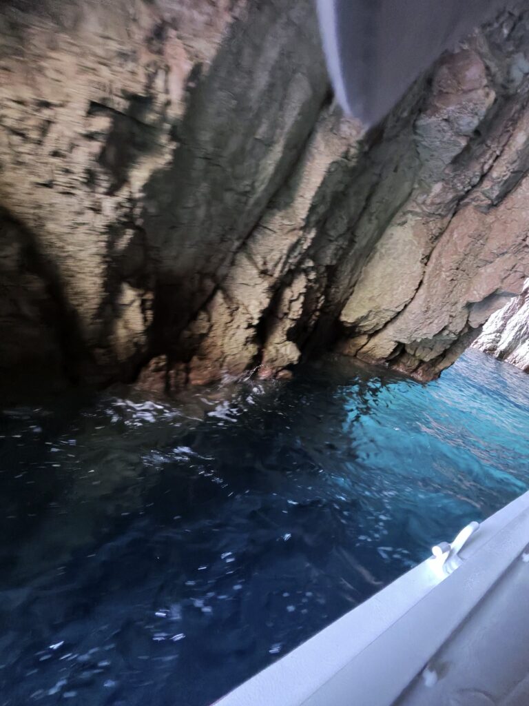 Gita in barca da Porto a Scandola, Girolata e le Calanques di Piana: la Corsica segreta